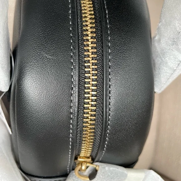 Coach Borough Bowling Bag in Colour Black And Coach customized Hangtag NWT - Picture 10 of 14